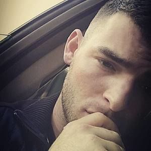 Meet your Posher, Riley